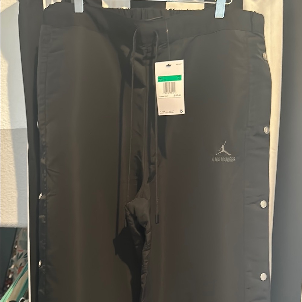 Jordan x A Ma Maniére Black Snap Track Pants - New